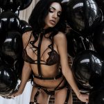 Fille soumise sur le 15 cherche mec viril